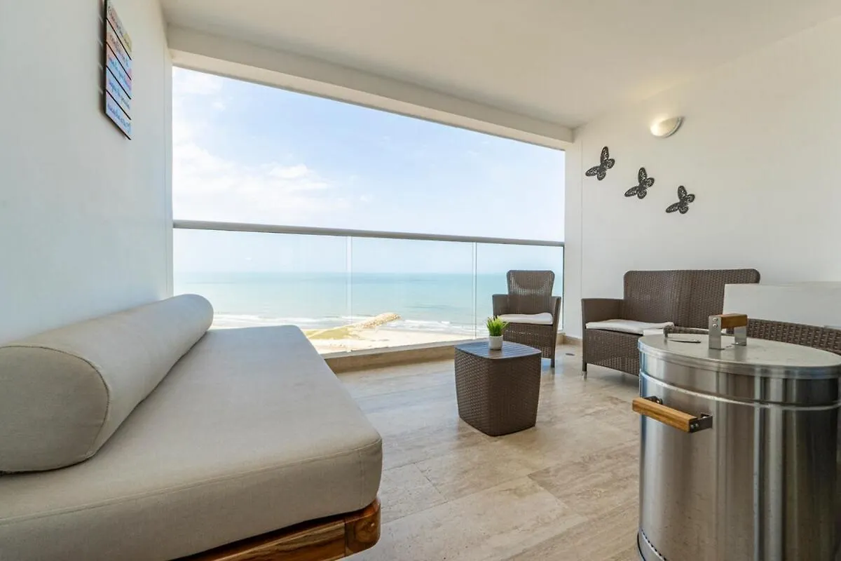 Sunset Oceanfront Studio Cartagena